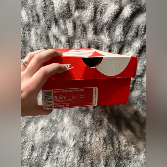 275: Nike Ashin Modern (GS) - Picture 9 of 11